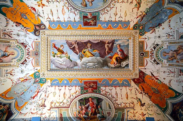 Frescoed Room of Nobility inside Villa d'Este