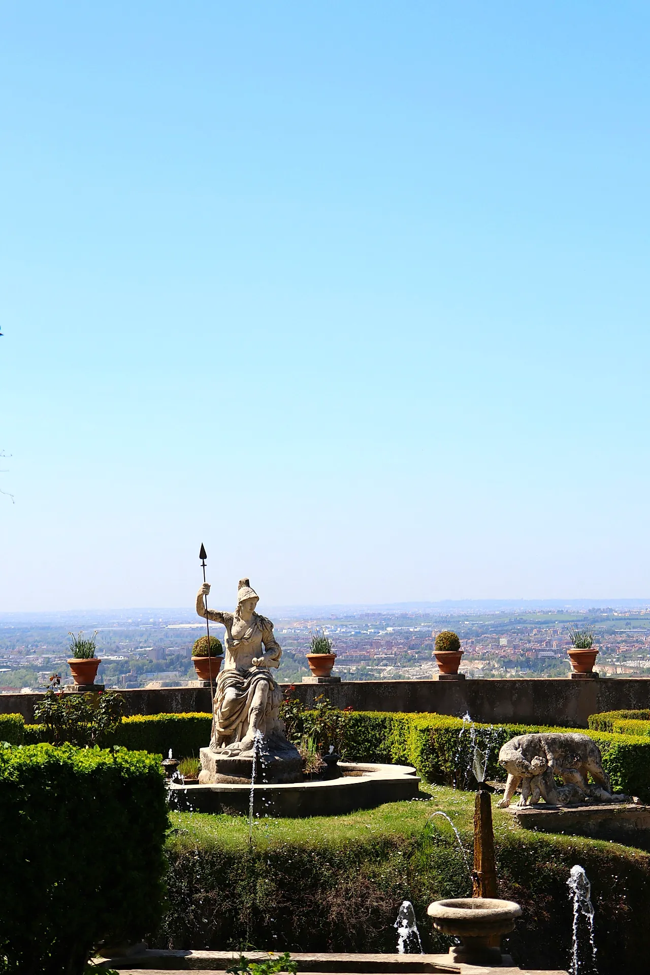 Statue on the terrace overlooking the Roman countryside, Villa d'Este