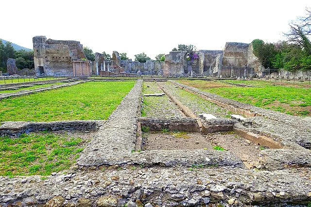 The Piazza d'Oro (Golden Square) at Hadrian's Villa, Tivoli